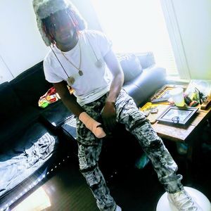 Meet your Posher, Honcho